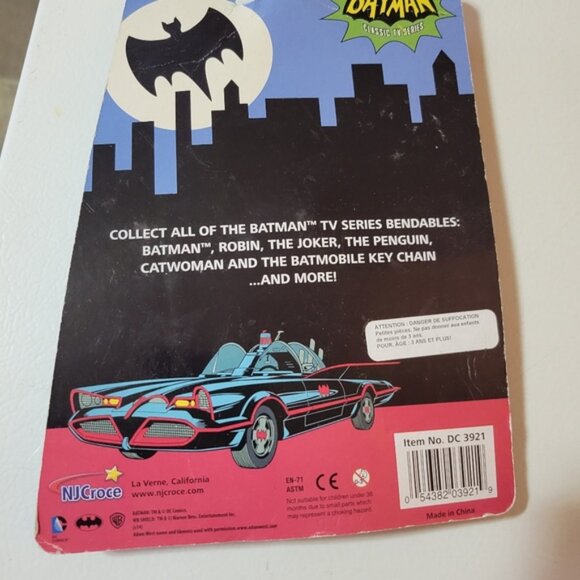 DC Batman Bendable Figurine New - Picture 4 of 4